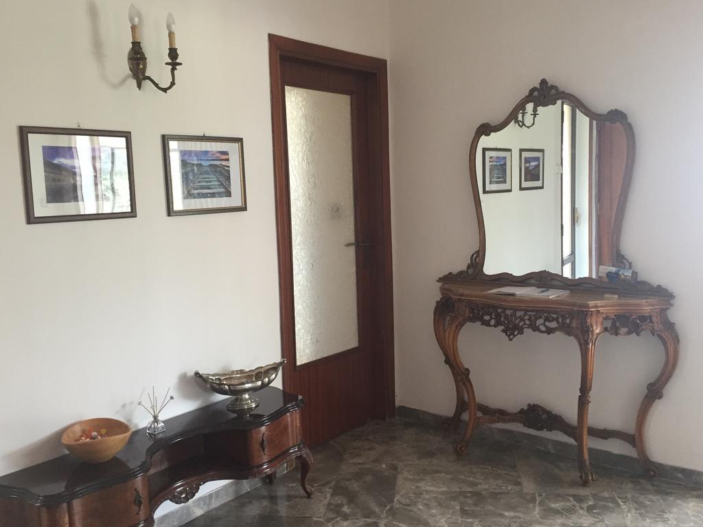 B&B Del Viaggiatore Sarzana Eksteriør billede